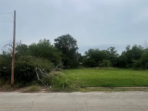 4905 Katy St, Fort Worth, TX 76105