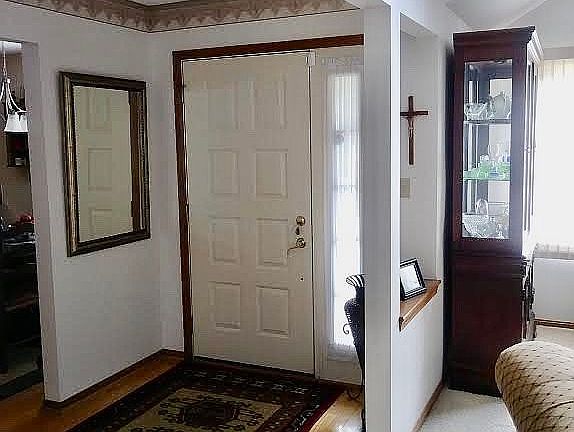 5th image of 542 Cynthia Ln