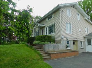 935 Plank Rd, Ontario, NY 14519