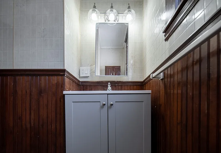 11 King Ave #2 — Photo 23