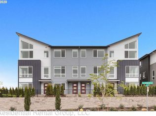 17241 SW Goldcrest Ln, Beaverton, OR 97007