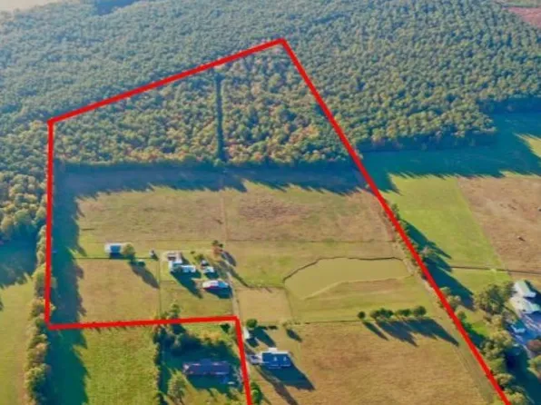 619 Spring Grove Rd, Spring Grove, VA 23881