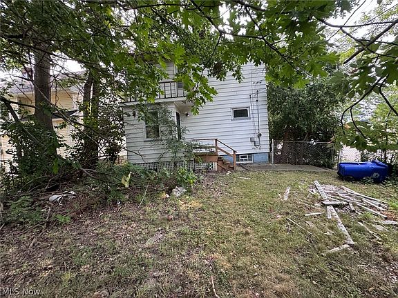 3rd image of 13601 Argus Ave