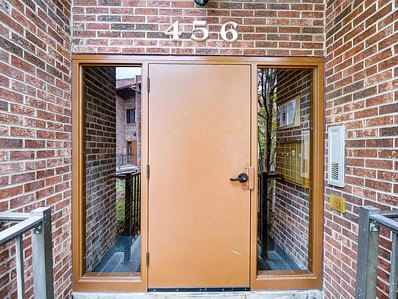 5th image of 456 Grand Ave Unit 7