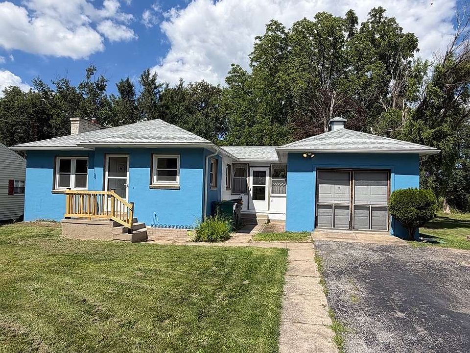 1st image of 30 Wright Rd