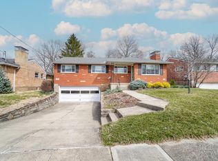 3779 Creekview Dr, Cincinnati, OH 45241