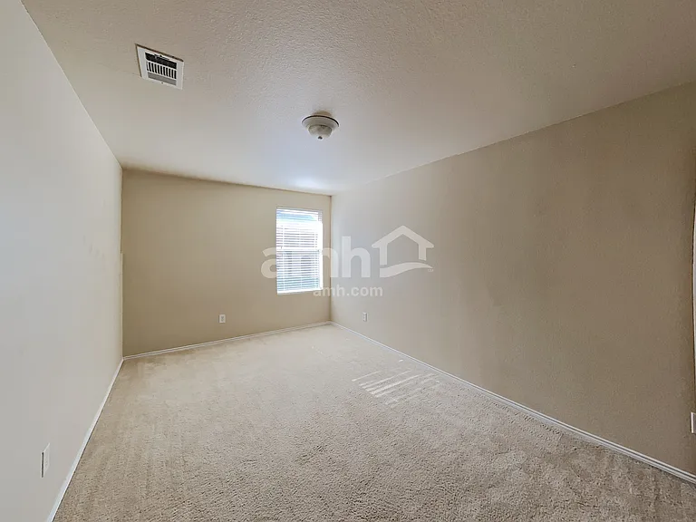 866 Fannin Dr — Photo 15
