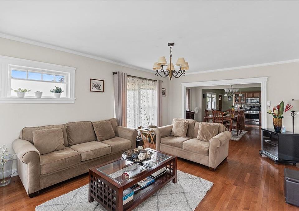 416 Daggett Ave, Pawtucket, RI 02861 Zillow