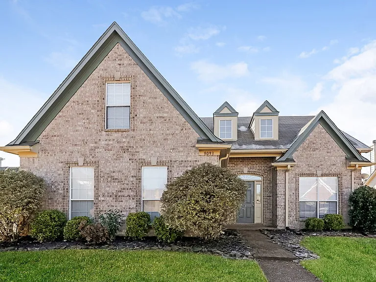 9093 Weeping Cherry Ln — Photo 1