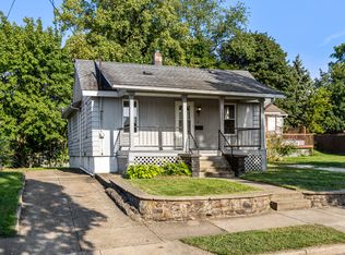 1073 Dayton St, Akron, OH 44310