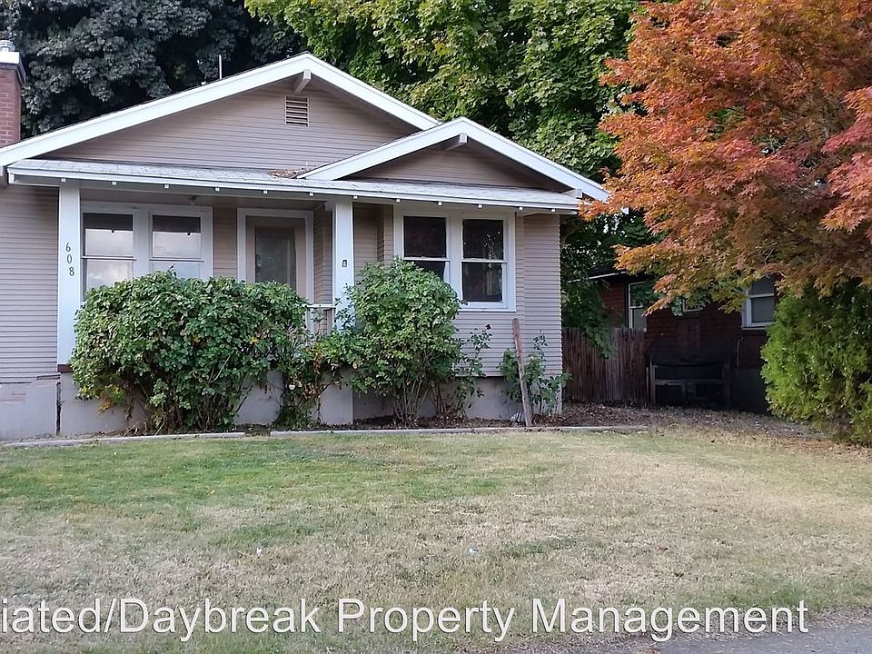 1st image of 608 S 18th Ave