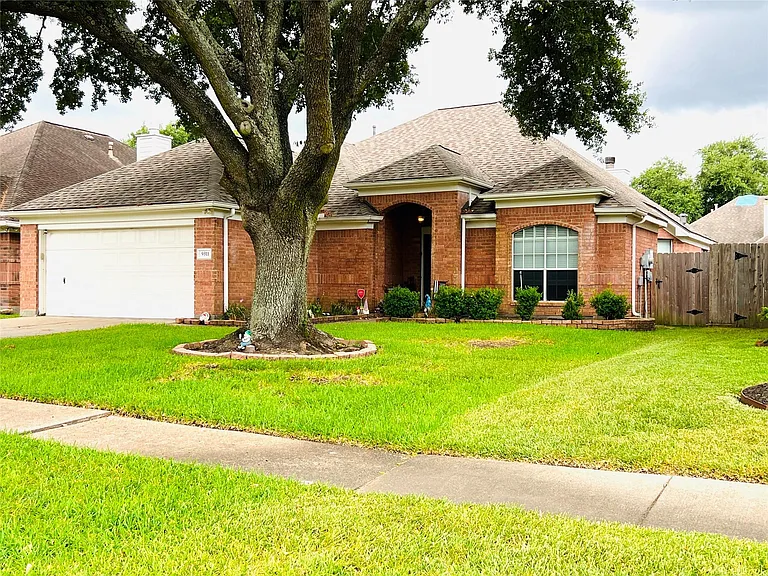 9311 Cabin Creek Dr — Photo 1