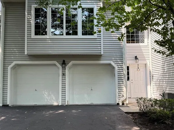 22 Bradshaw Court #B5, Hillsdale, NJ 07642