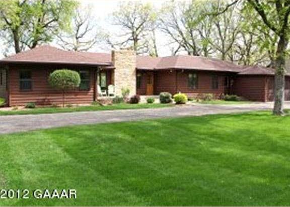 2nd image of 509 S LeHomme Dieu Drive NE