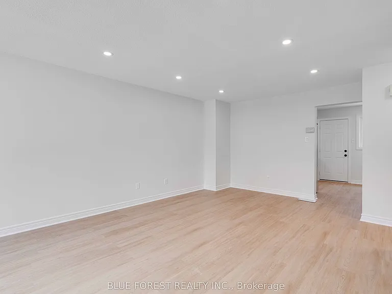 1095 Jalna Blvd #88 — Photo 3