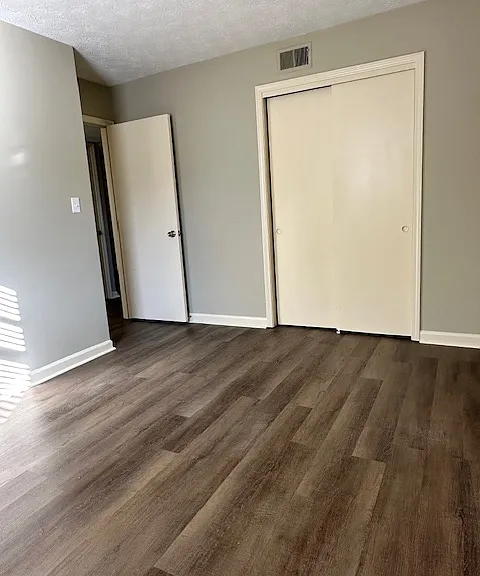 401 Barrister Ct #A — Photo 10