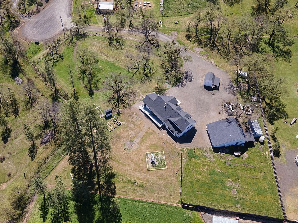1st image of 683 Rockwood Ln