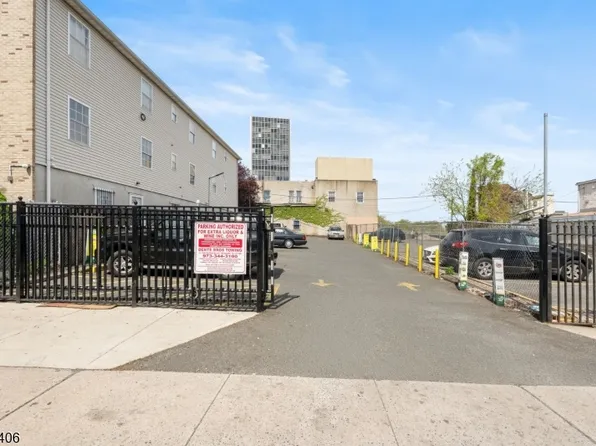 277 Orange St, Newark City, NJ 07103