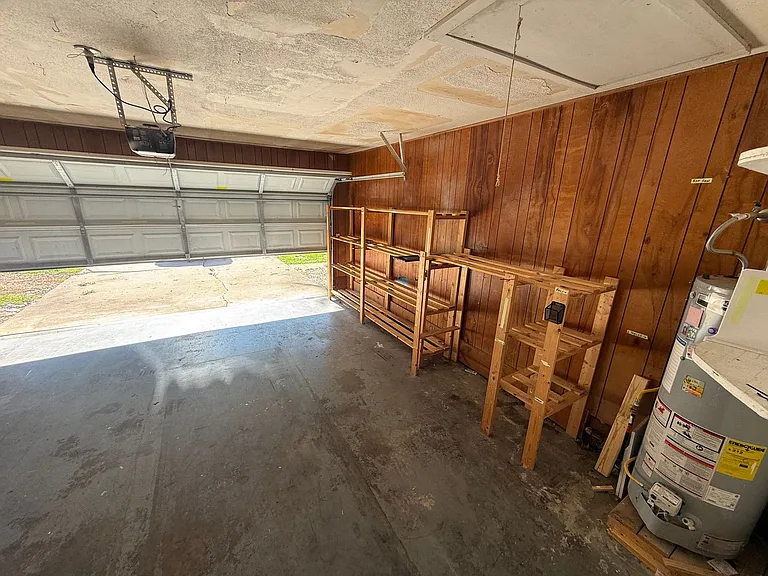 3642 S Westwood Ave — Photo 21