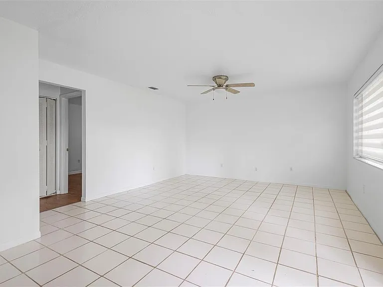 1834 Bough Ave #1 — Photo 5