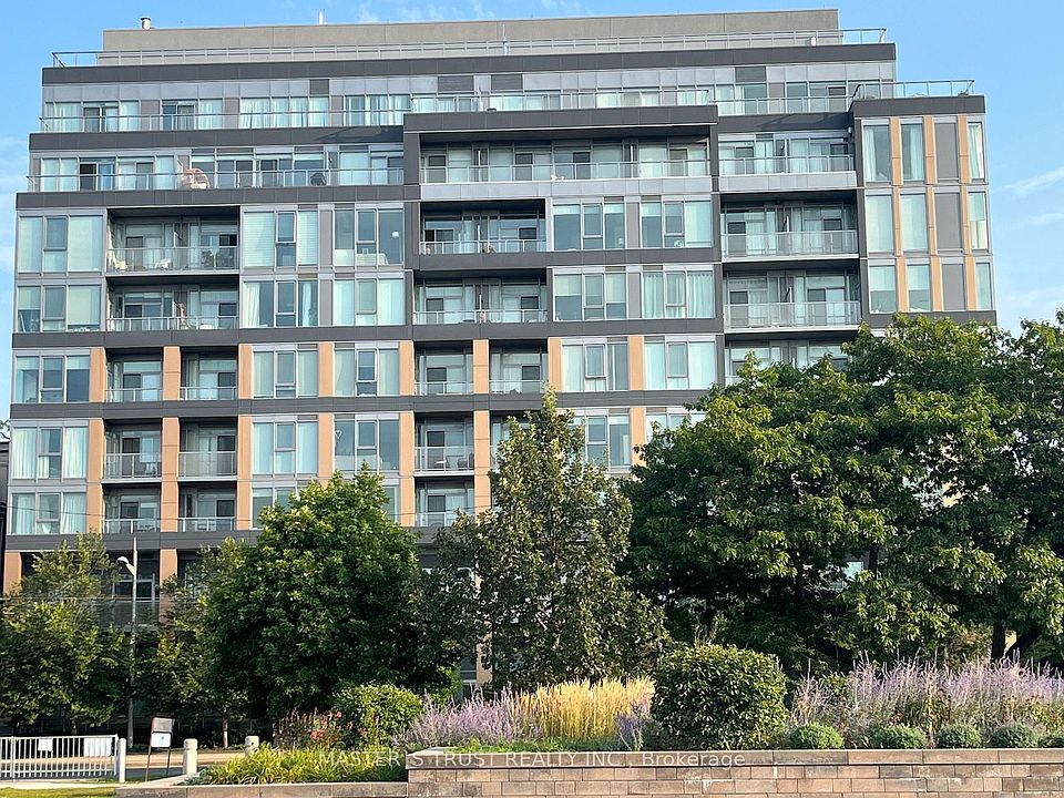 2nd image of 6 Parkwood Ave #104