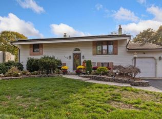 143 Darien Rd, Howell, NJ 07731