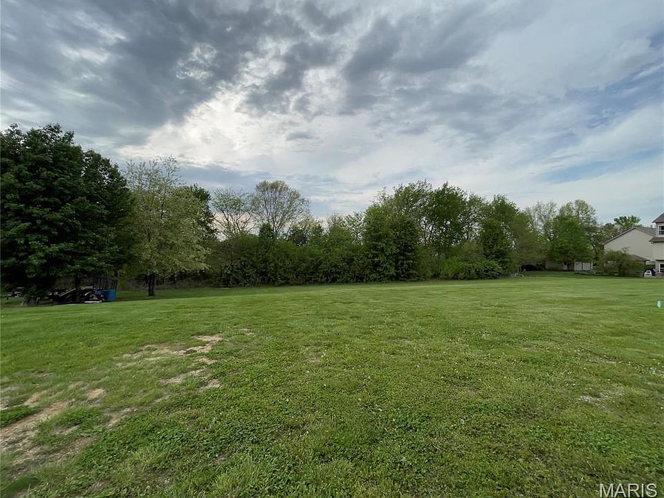 1st image of 2335 English Crest Dr