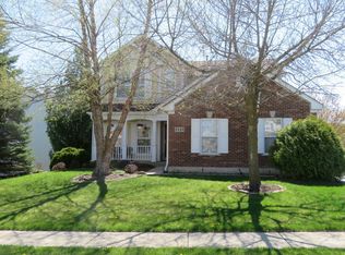 2121 Serenity Ln, Woodstock, IL 60098