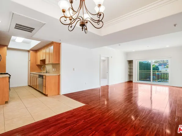 3328 Oakhurst Ave APT 110, Los Angeles, CA 90034