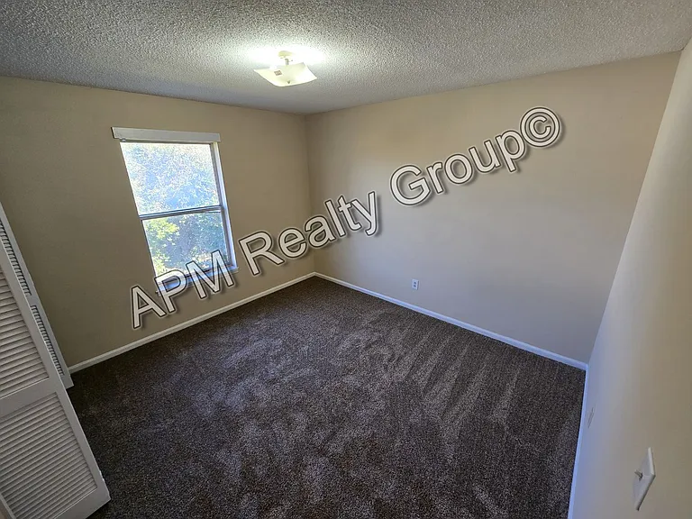 2105 Grove St #C — Photo 5