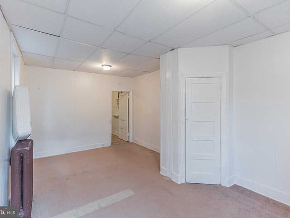 5th image of 5524 Larchwood Ave