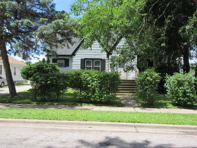 1126 New York St, Waukegan, IL, 60085