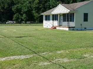 27430 Log Cabin Rd, Hebron, MD 21801