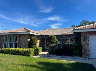 20203 Back 9 Dr, Boca Raton, FL 33498