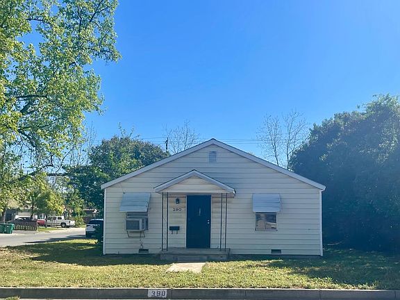 2nd image of 390 Nevada St