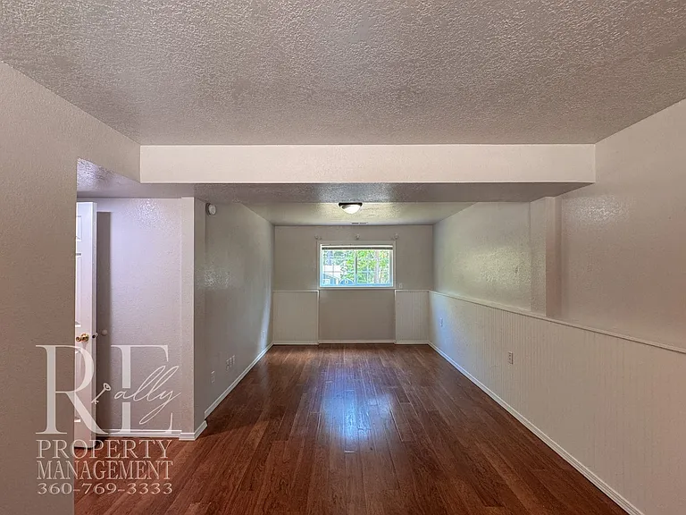 7611 Oak Park Dr NW — Photo 21