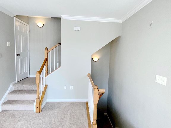 4th image of 2426 Coopers Branch Ct #2426