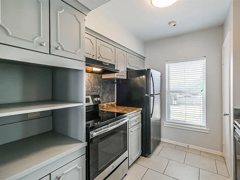 5922 Fairdale Ln #B — Photo 14
