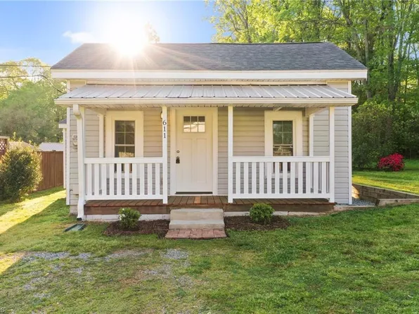 611 E Green St, Mebane, NC 27302