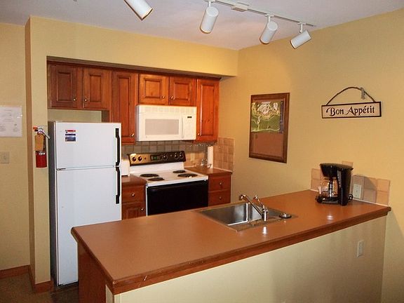 2nd image of 117 Highland House #26209