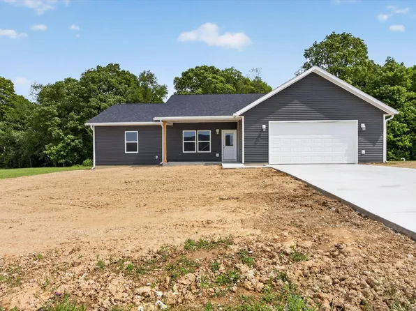 12792 E Hirth Ln, Springville, IN 47462