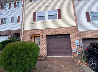 1808 Valley Ter SE, Washington, DC 20032