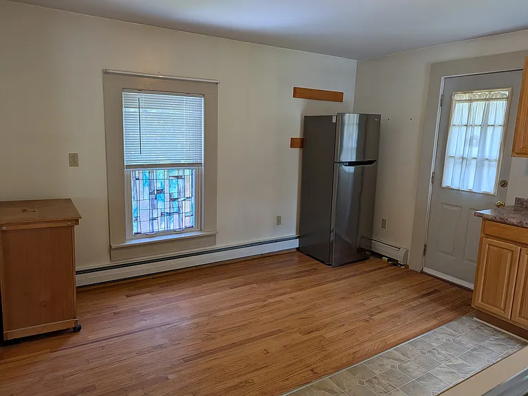 28 Walnut St #2 — Photo 4