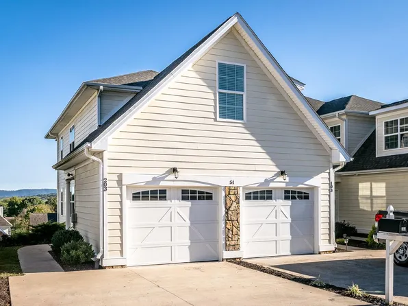 51 Windgate Cir APT 203, Fishersville, VA 22939