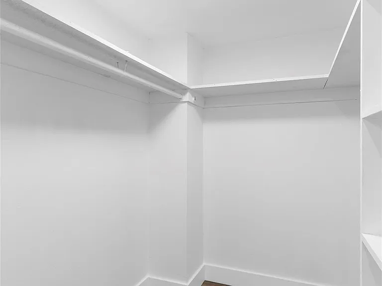 2800 N Palm Aire Dr #310 — Photo 17