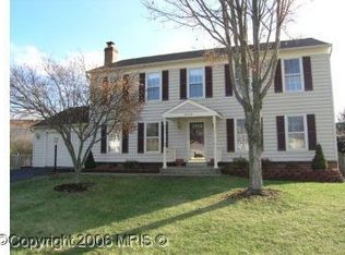 10608 Oxford Ct, Great Falls, VA