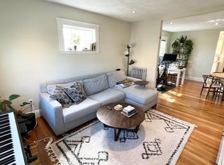 29 Beecher St APT 5, Jamaica Plain, MA 02130