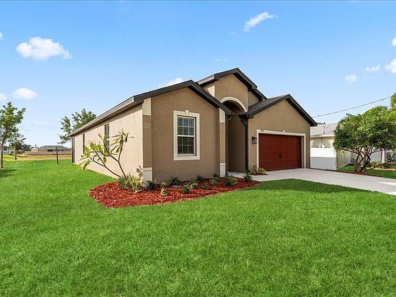 4th image of 2928 NW 27th St