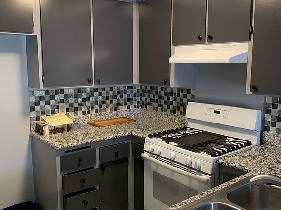2nd image of 31850 San Luis Rey Dr Unit 82