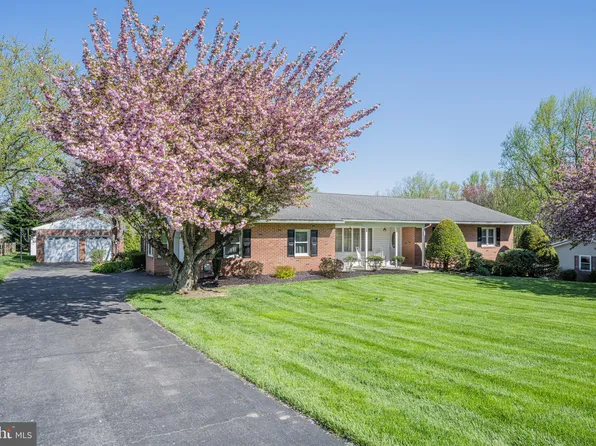 2108 Woodview Rd, Finksburg, MD 21048